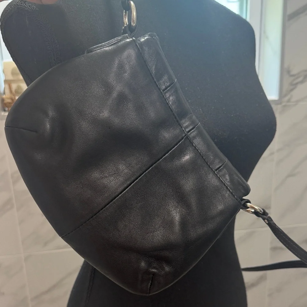 Coach Black Leather crossbody